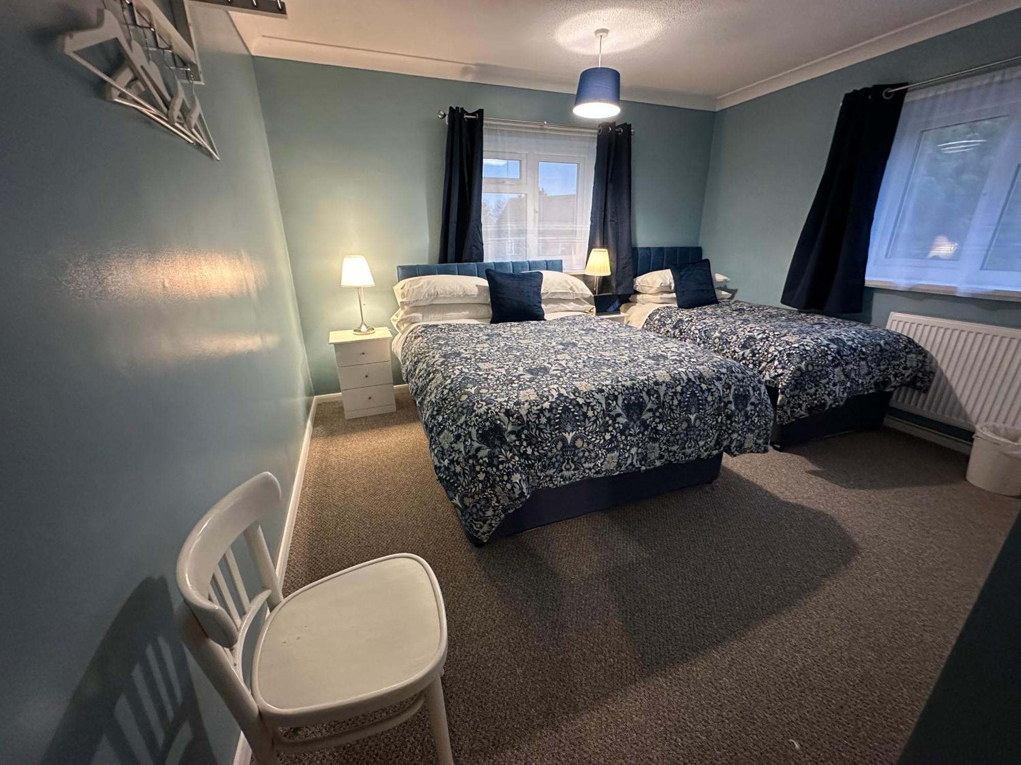 Lynn Hill Guest House Dereham Екстериор снимка
