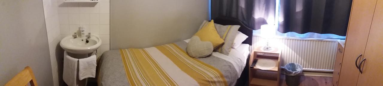Lynn Hill Guest House Dereham Екстериор снимка